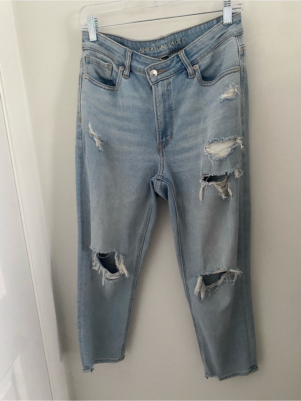 American Eagle Highest Rise Mom Jeans